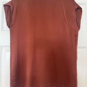 Vogue Alley Sleeveless 100% Silk Blouse